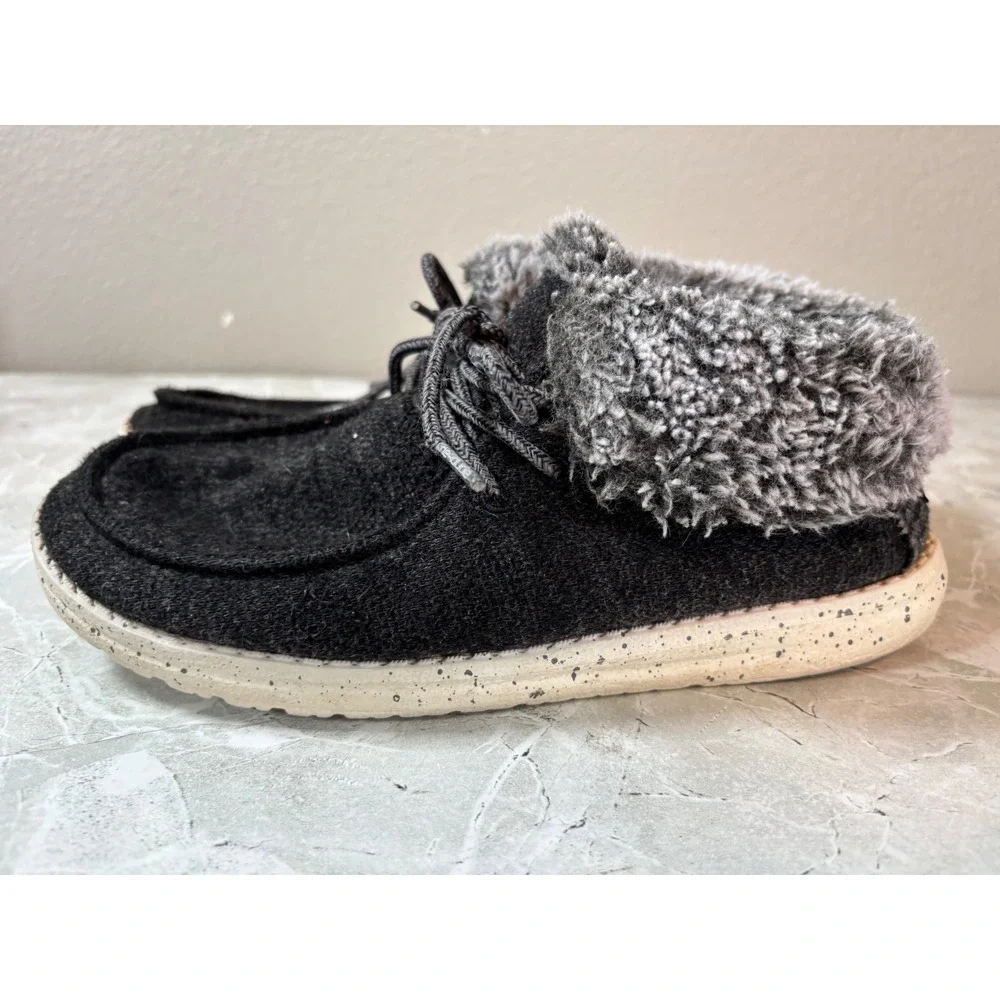 Hey Dude Britt‎ Black Faux Fur Lined Boots Women's Size 7 Comfort Winter Cozy